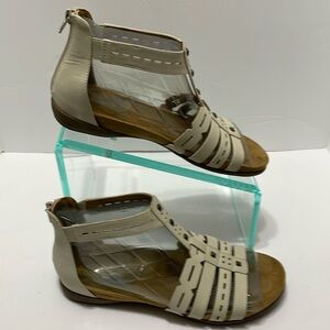 NATURAL SOUL ANTIGUA STUDDED STRAPPY SANDALS SZ 9W